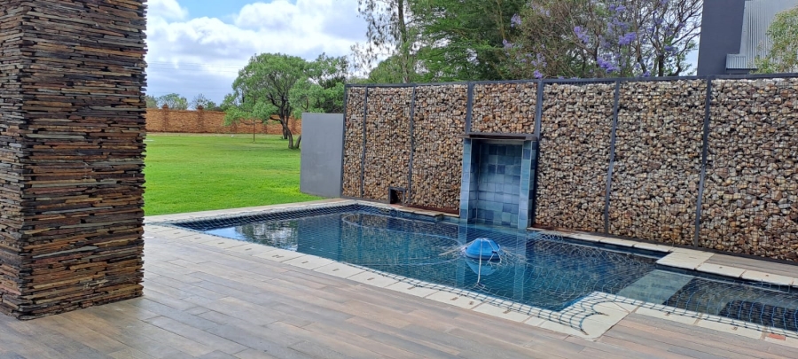 7 Bedroom Property for Sale in Wigwam North West